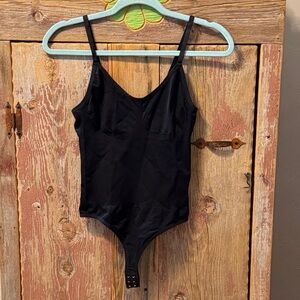 Hey Shape One Piece bodysuit shapewear size large, NWT